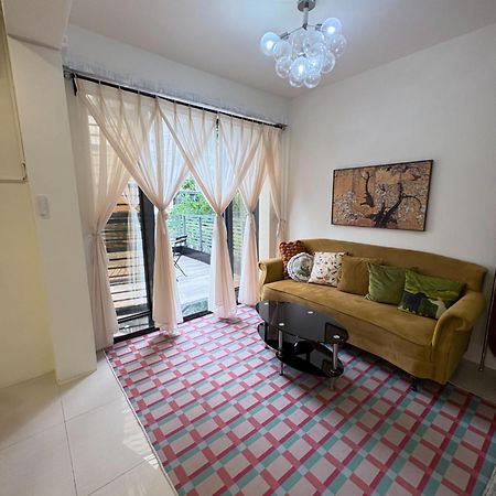 Kaohsiung Raifong Corner Homestay Экстерьер фото