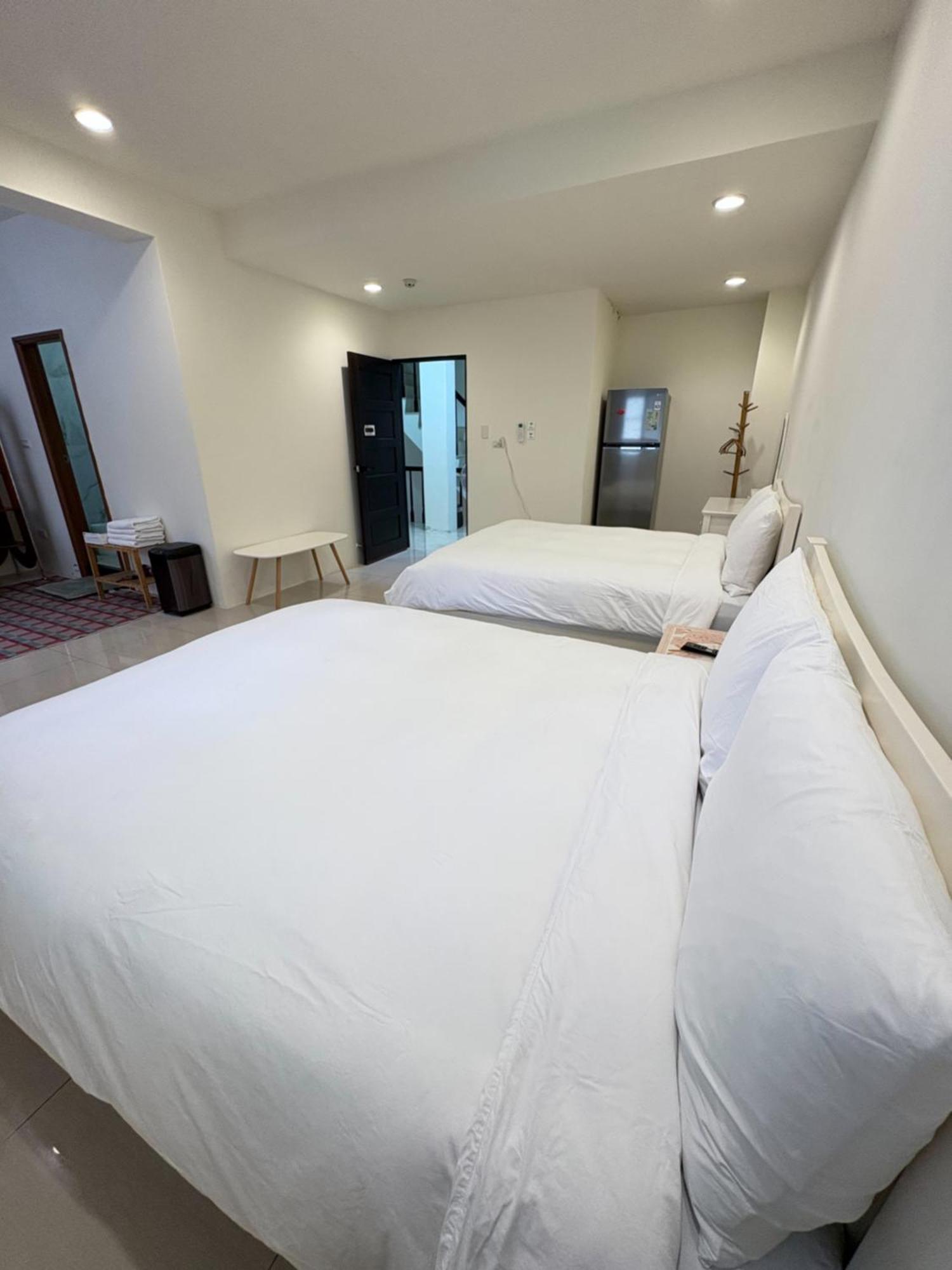 Kaohsiung Raifong Corner Homestay Экстерьер фото
