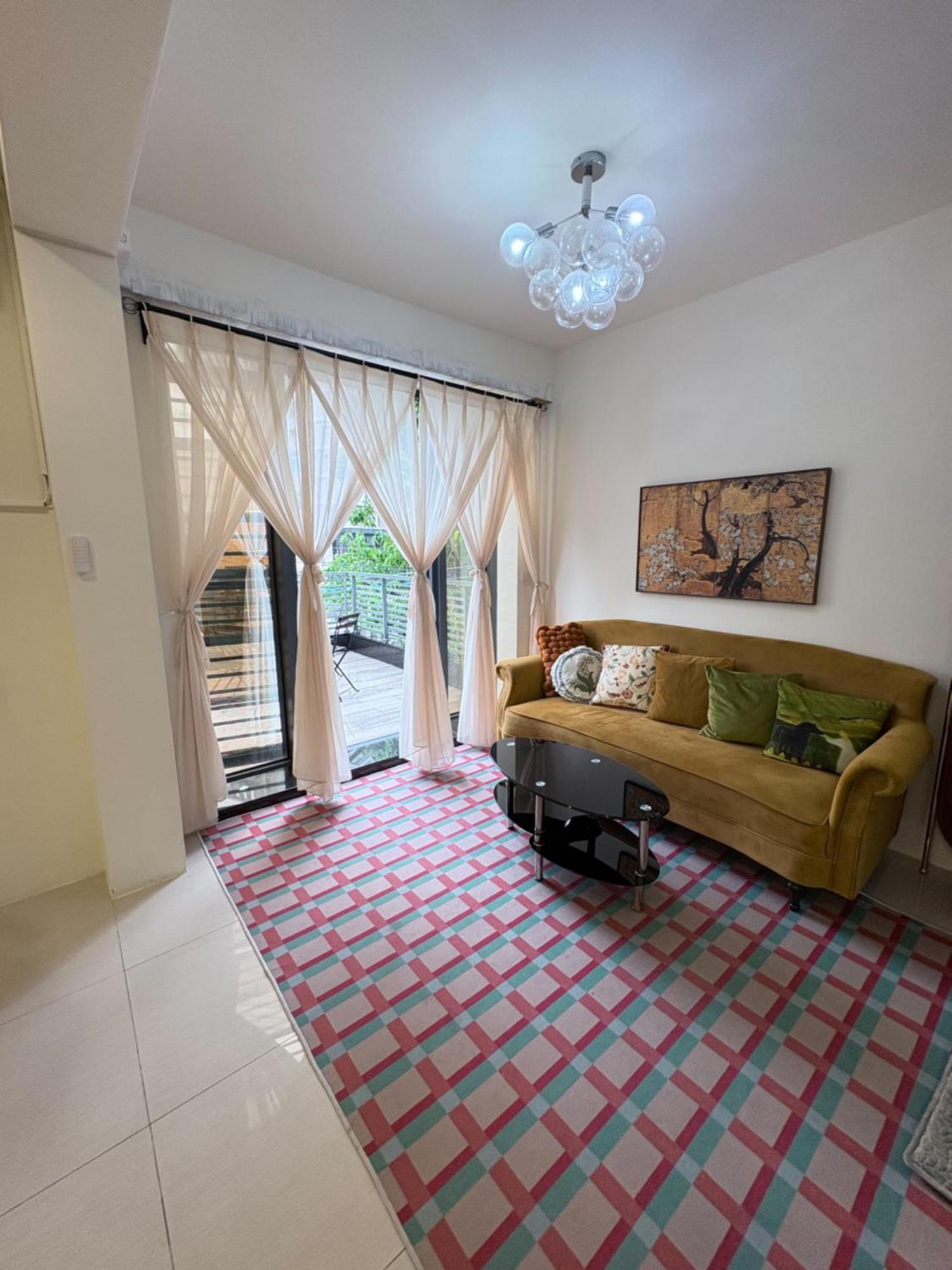 Kaohsiung Raifong Corner Homestay Экстерьер фото